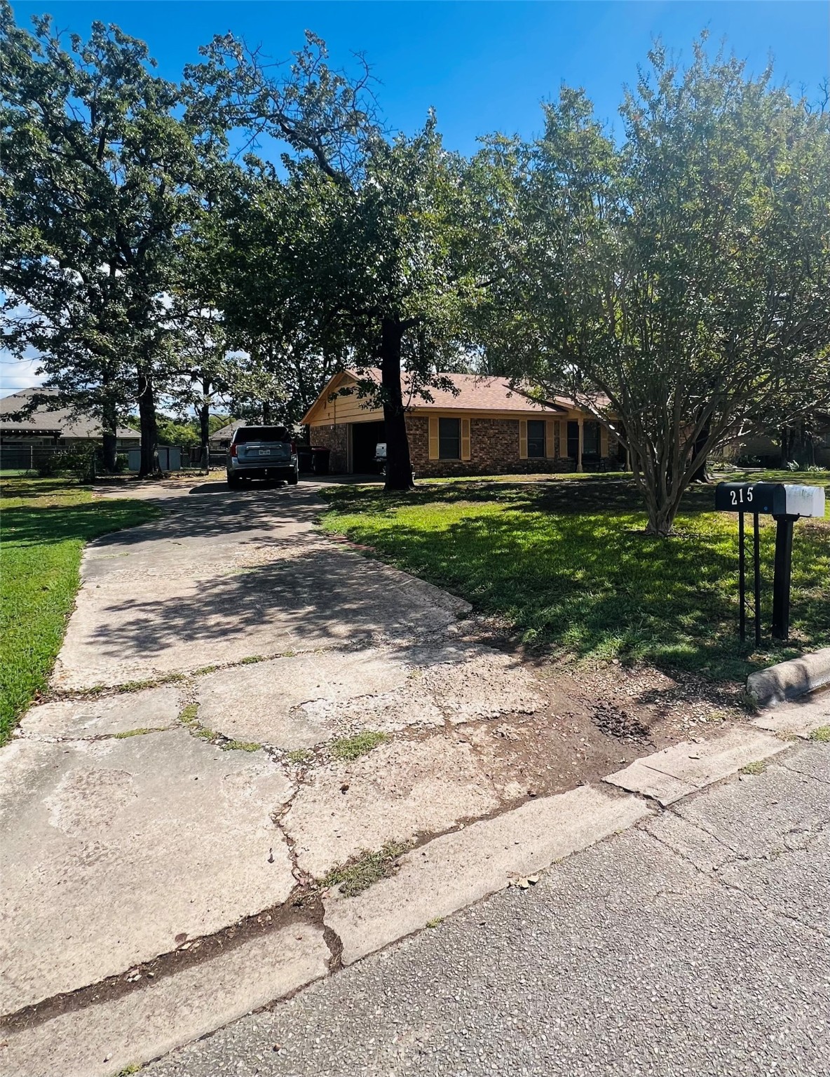215 SW 45 Street Sold Property