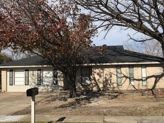 1601 Hillwood Drive Sold Property