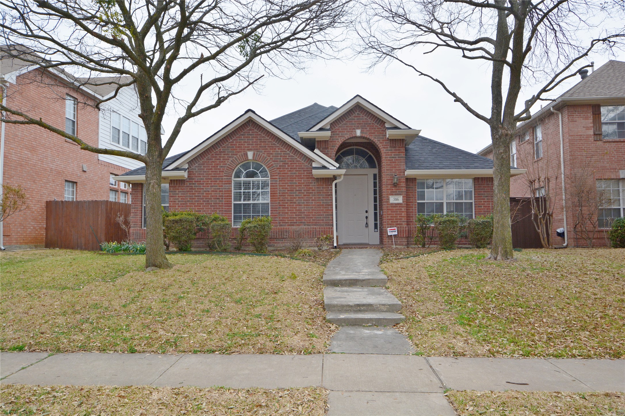 316 Parkhurst Lane Sold Property