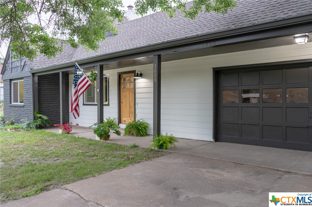 1608 Saint Vincent Street Sold Property