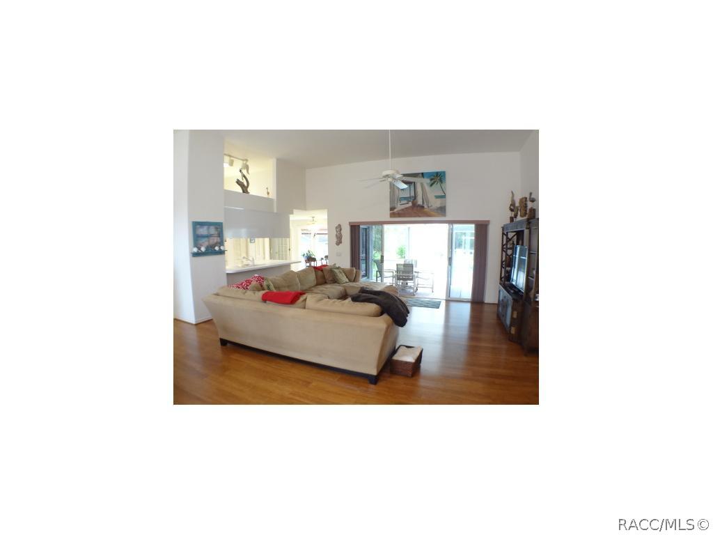 great room towards entrance